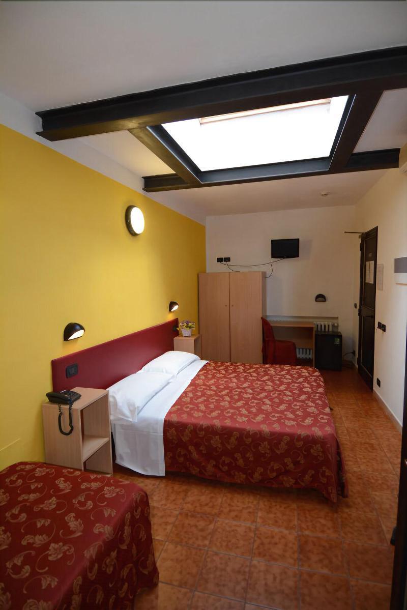 Abbazia Bed & Breakfast Mantova Bagian luar foto