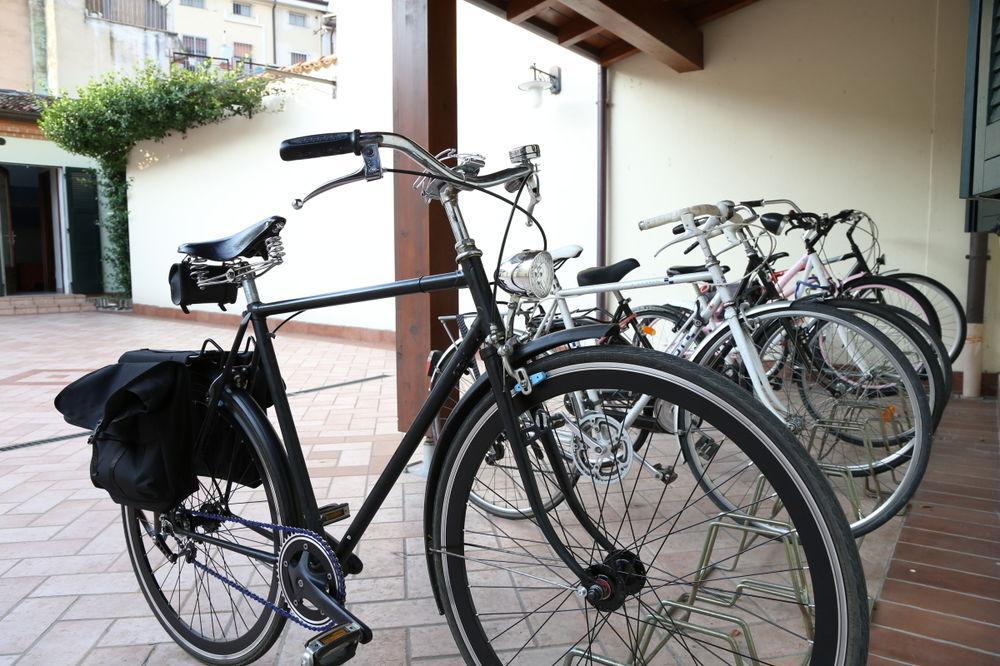 Abbazia Bed & Breakfast Mantova Bagian luar foto