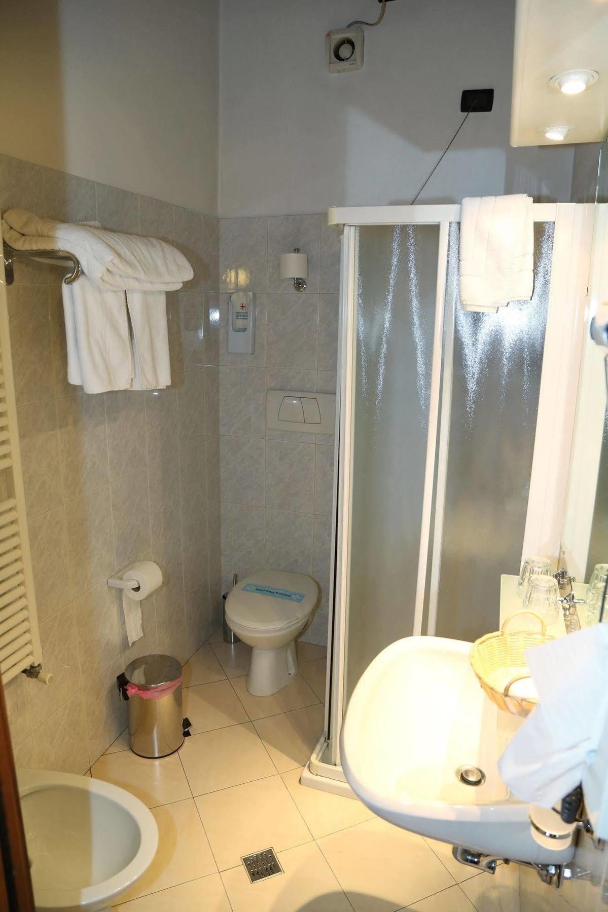 Abbazia Bed & Breakfast Mantova Bagian luar foto